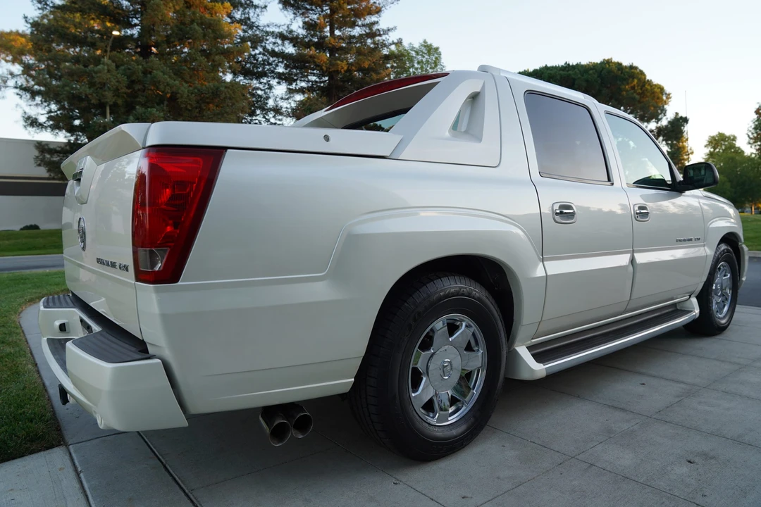 2002 Cadillac Escalade & EXT 2nd Gen - Image 8 of 31