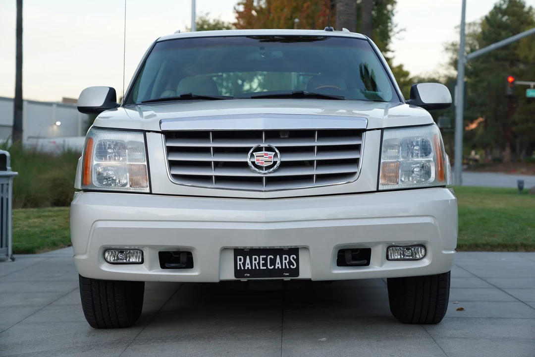 2002 Cadillac Escalade & EXT 2nd Gen - Image 19 of 31