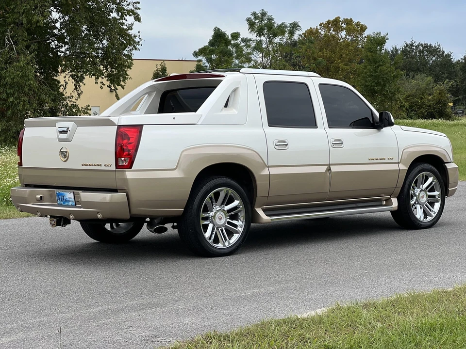 2002 Cadillac Escalade & EXT 2nd Gen - Image 21 of 31