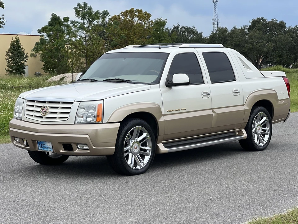 2002 Cadillac Escalade & EXT 2nd Gen - Image 6 of 31
