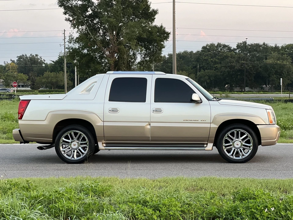 2002 Cadillac Escalade & EXT 2nd Gen - Image 30 of 31