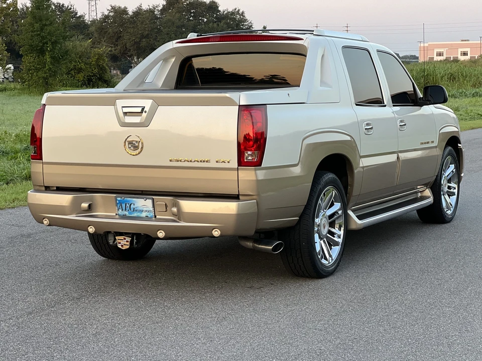 2002 Cadillac Escalade & EXT 2nd Gen - Image 20 of 31