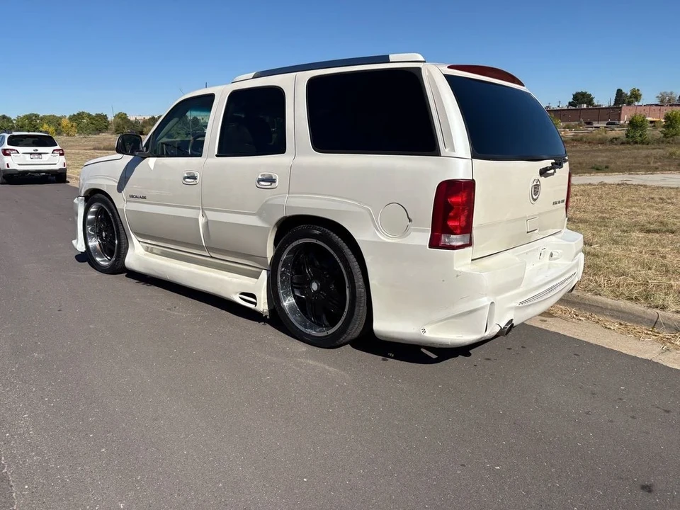 2002 Cadillac Escalade & EXT 2nd Gen - Image 21 of 21