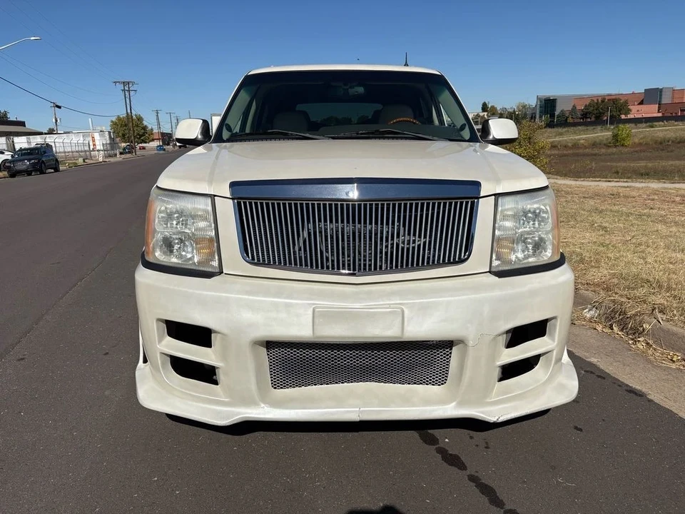 2002 Cadillac Escalade & EXT 2nd Gen - Image 7 of 21