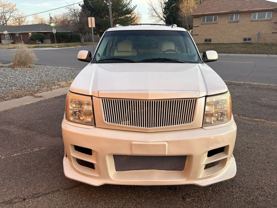 2002 Cadillac Escalade & EXT 2nd Gen - Image 20 of 21