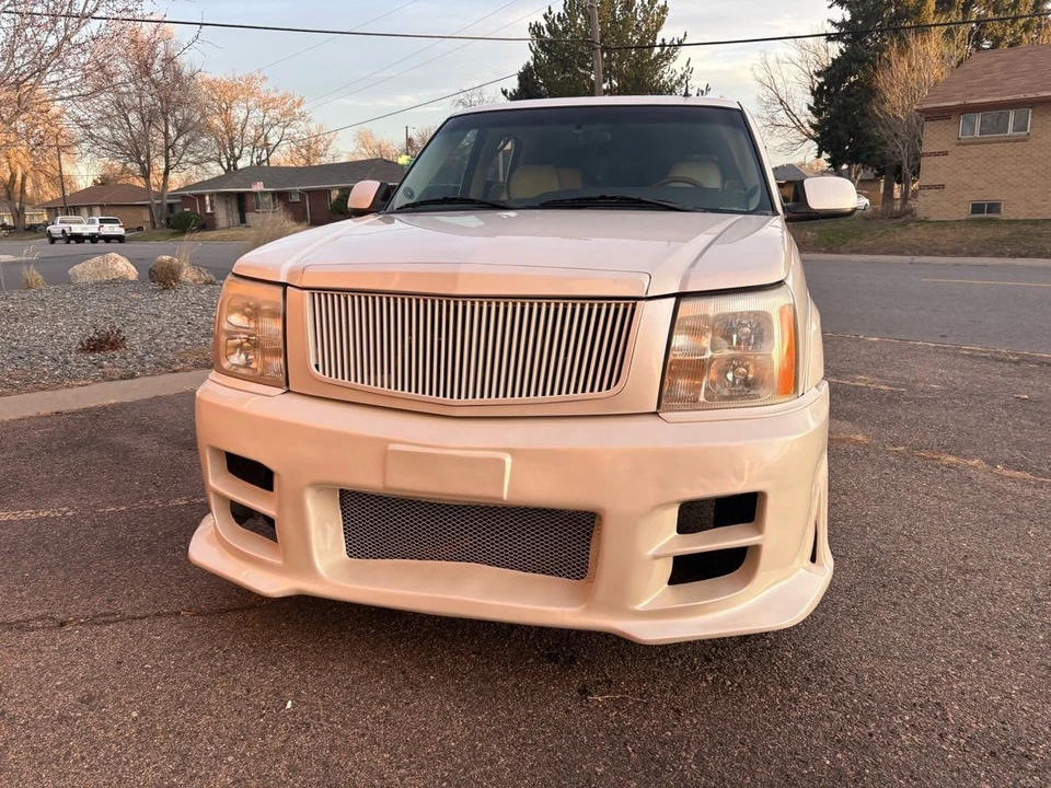 2002 Cadillac Escalade & EXT 2nd Gen - Image 17 of 21