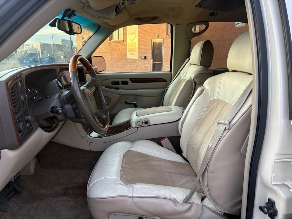 2002 Cadillac Escalade & EXT 2nd Gen - Image 8 of 21