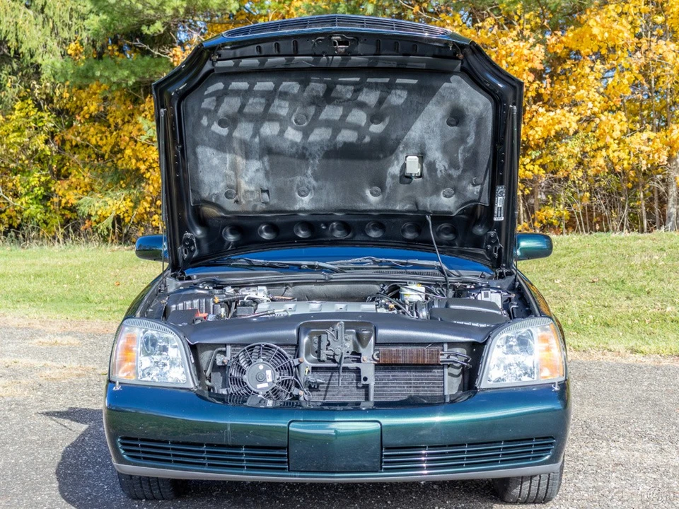 2002 Cadillac DeVille 8th Gen - Image 10 of 21