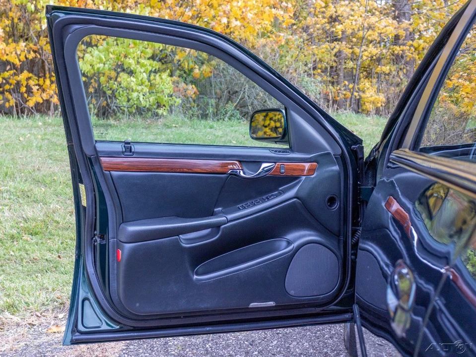 2002 Cadillac DeVille 8th Gen - Image 21 of 21
