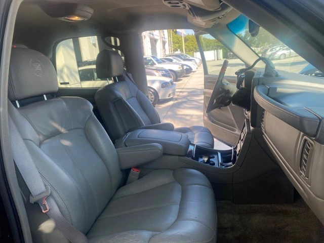 2002 Cadillac Escalade & EXT 2nd Gen - Image 13 of 21