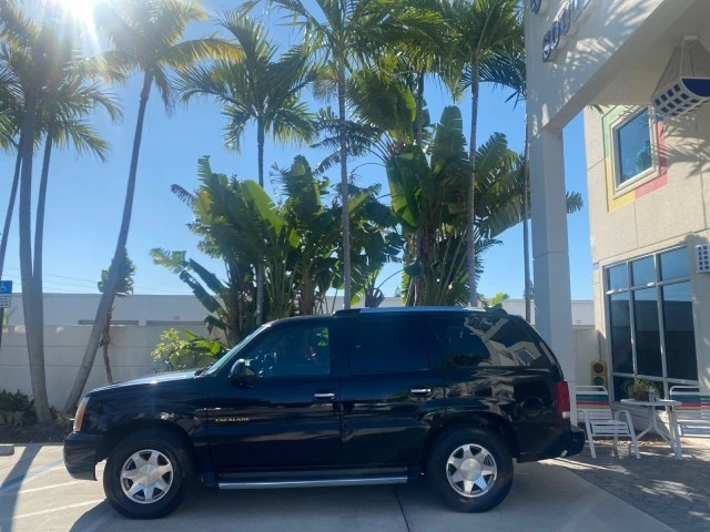 2002 Cadillac Escalade & EXT 2nd Gen - Image 5 of 21