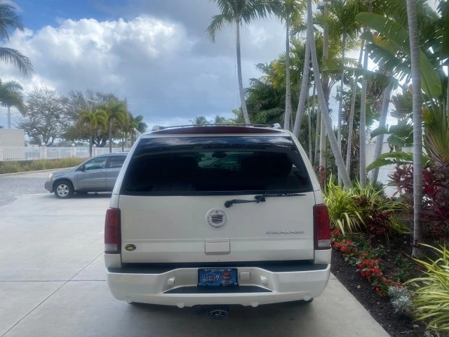 2002 Cadillac Escalade & EXT 2nd Gen - Image 7 of 21
