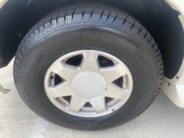 2002 Cadillac Escalade & EXT 2nd Gen - Image 20 of 21