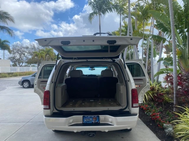 2002 Cadillac Escalade & EXT 2nd Gen - Image 16 of 21
