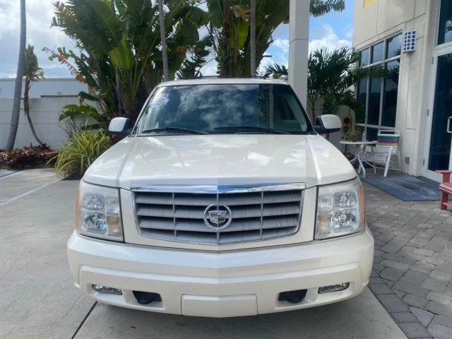 2002 Cadillac Escalade & EXT 2nd Gen - Image 3 of 21
