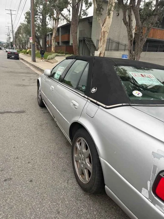 2002 Cadillac Seville - Image 3 of 4