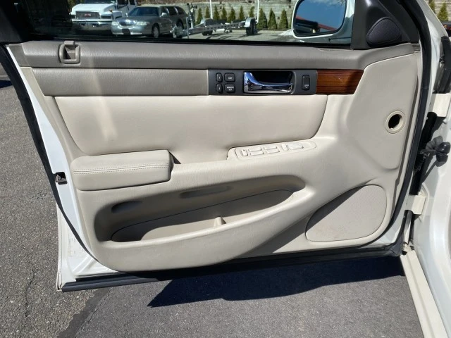 2002 Cadillac Seville - Image 17 of 31