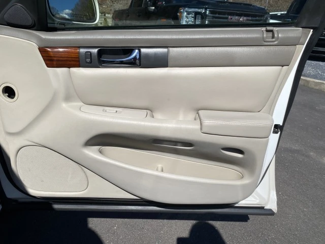 2002 Cadillac Seville - Image 30 of 31