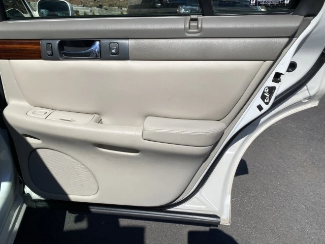 2002 Cadillac Seville - Image 26 of 31