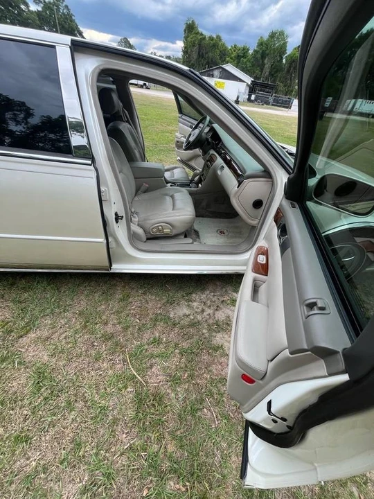 2002 Cadillac Seville - Image 12 of 18
