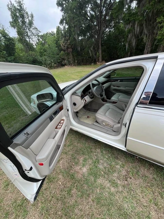 2002 Cadillac Seville - Image 9 of 18