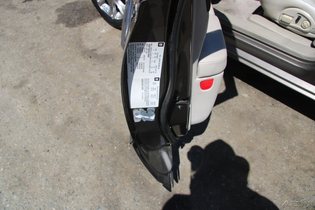 2002 Cadillac Seville - Image 12 of 21