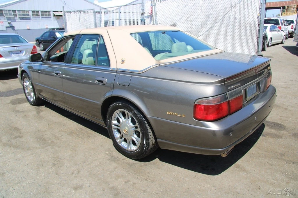 2002 Cadillac Seville - Image 5 of 21