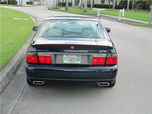 2002 Cadillac Seville - Image 10 of 12
