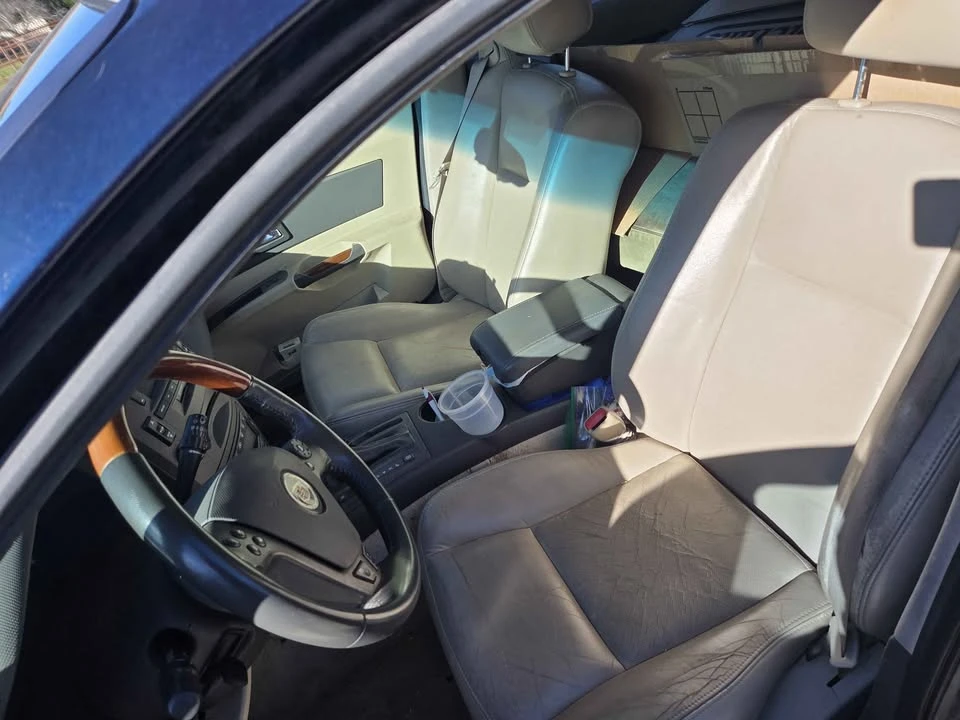 2002 Cadillac CTS 1st Gen - Image 8 of 9