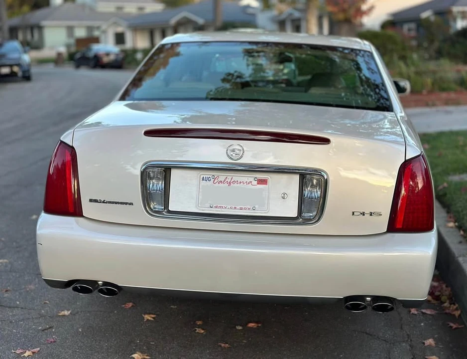 2002 Cadillac DeVille 8th Gen - Image 3 of 18