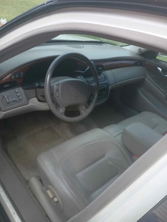 2002 Cadillac DeVille 8th Gen - Image 7 of 10