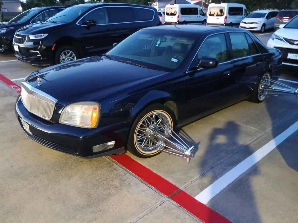 2002 Cadillac DeVille 8th Gen - Image 7 of 8