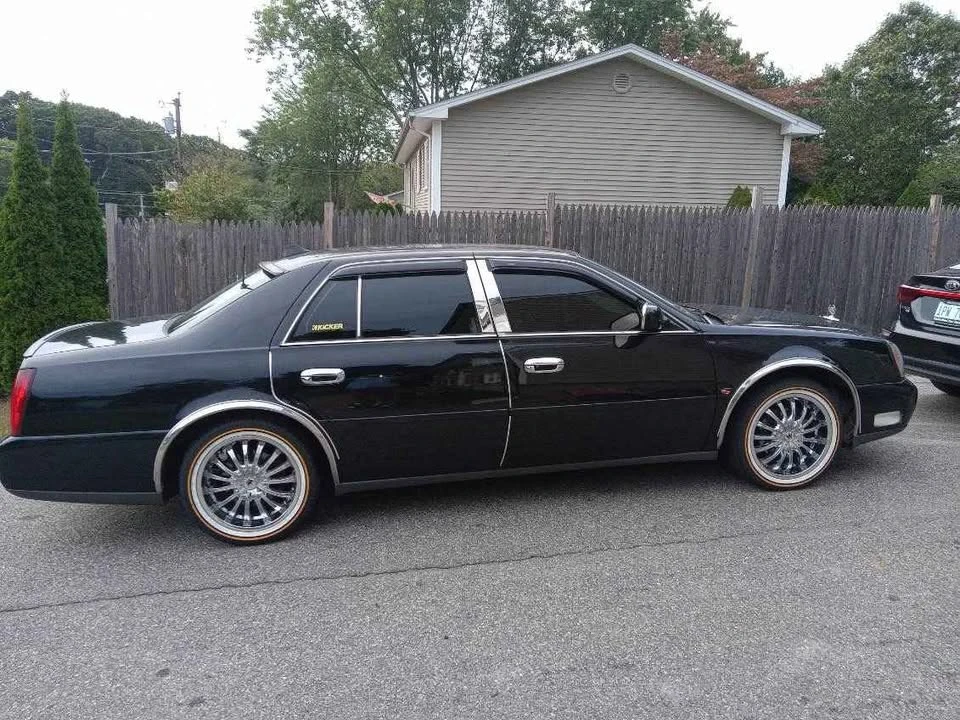 2002 Cadillac DeVille 8th Gen - Image 3 of 9