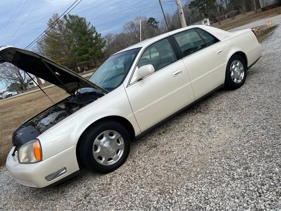 2002 Cadillac DeVille 8th Gen - Image 2 of 11