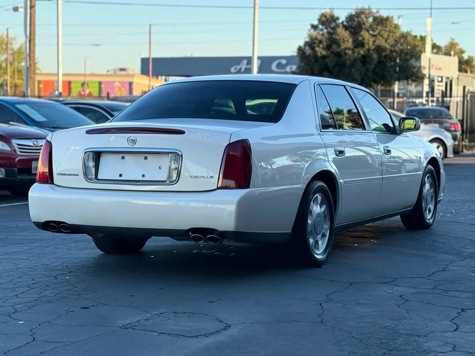 2002 Cadillac DeVille 8th Gen - Image 9 of 15
