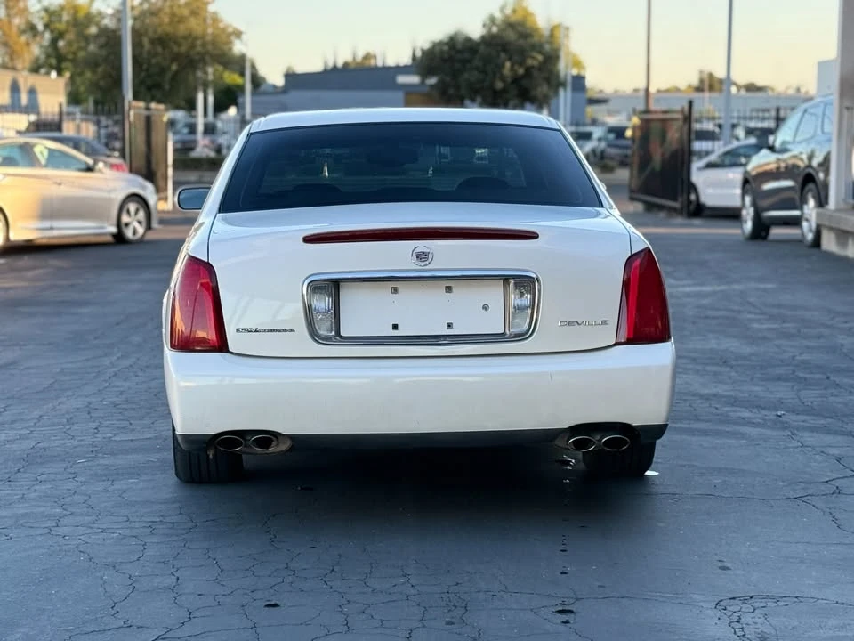 2002 Cadillac DeVille 8th Gen - Image 8 of 15