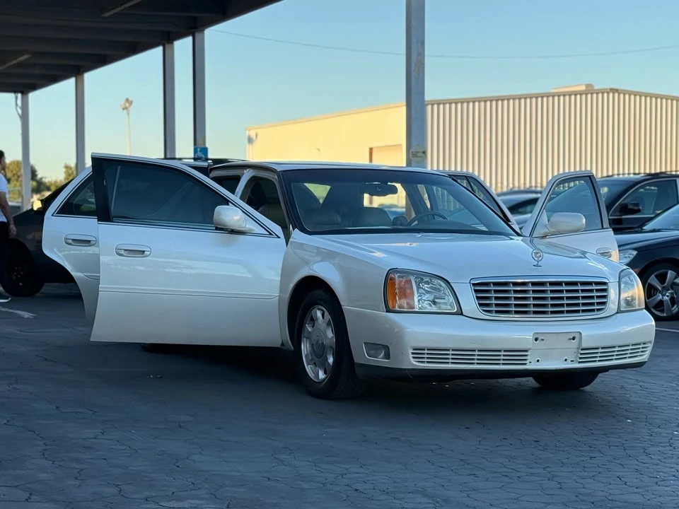 2002 Cadillac DeVille 8th Gen - Image 6 of 15