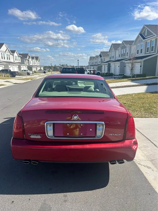 2002 Cadillac DTS - Image 4 of 6