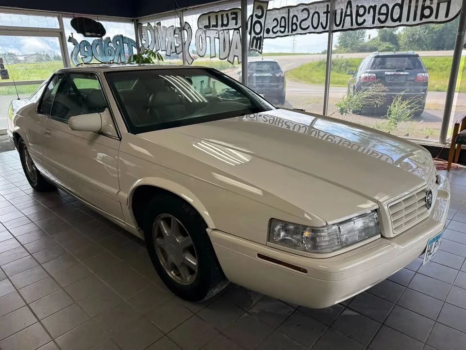 2002 Cadillac Eldorado 12th Gen - Image 2 of 20