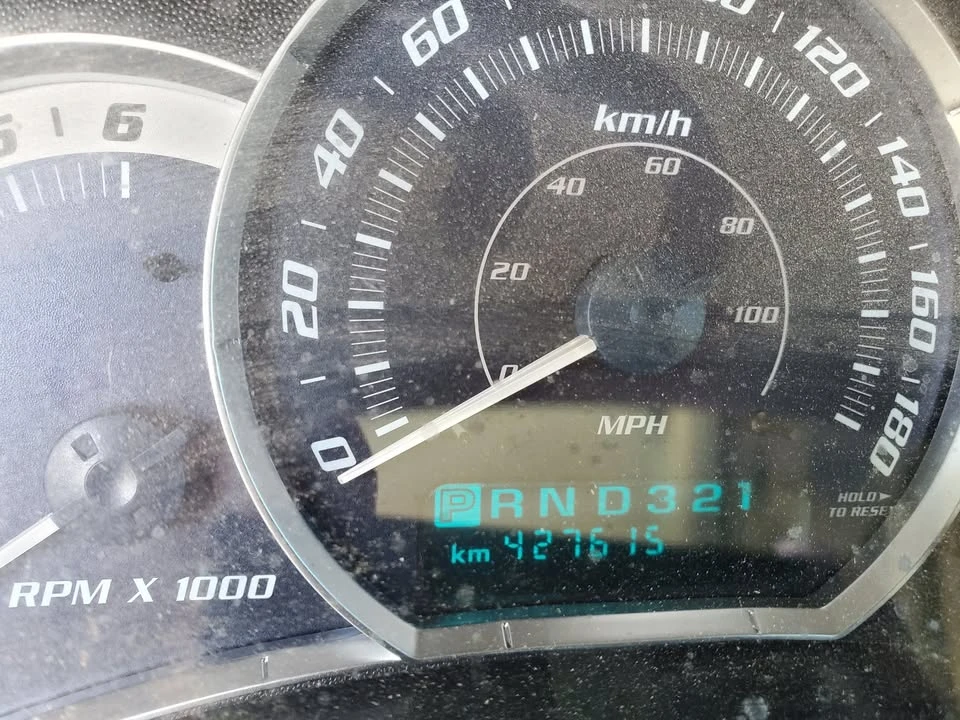 2002 Cadillac Escalade & EXT 2nd Gen - Image 3 of 3