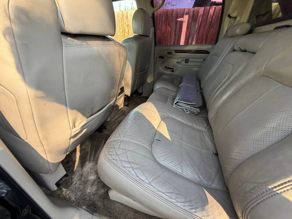 2002 Cadillac Escalade & EXT 2nd Gen - Image 9 of 14