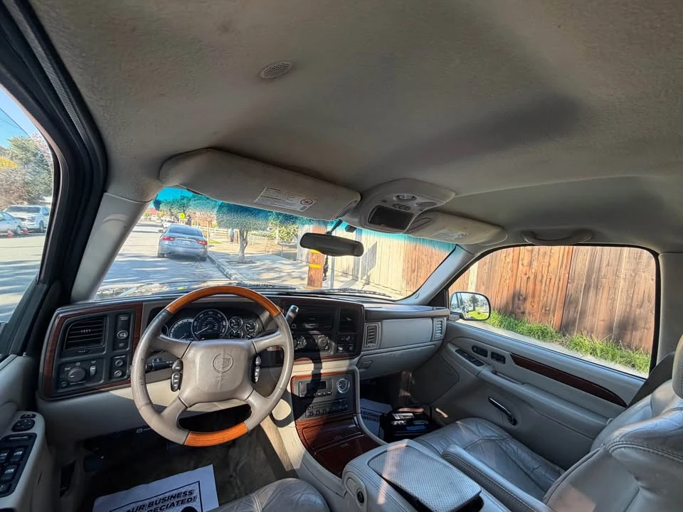 2002 Cadillac Escalade & EXT 2nd Gen - Image 10 of 14