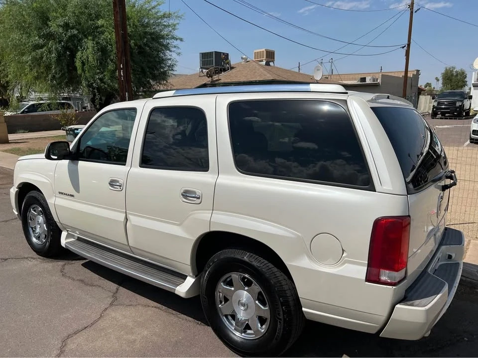 2002 Cadillac Escalade & EXT 2nd Gen - Image 3 of 15