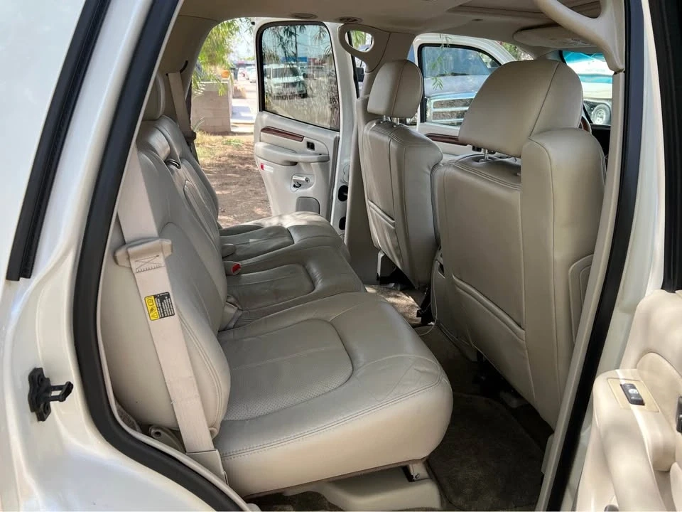 2002 Cadillac Escalade & EXT 2nd Gen - Image 12 of 17