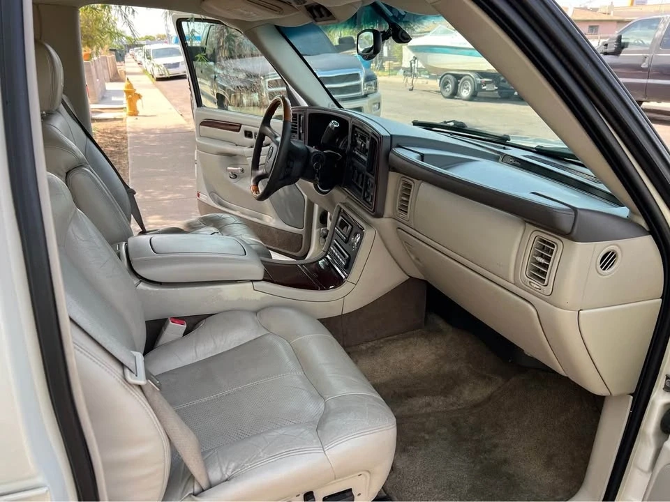 2002 Cadillac Escalade & EXT 2nd Gen - Image 13 of 15