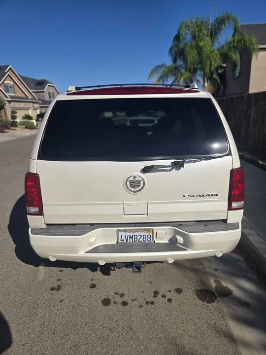 2002 Cadillac Escalade & EXT 2nd Gen - Image 3 of 6
