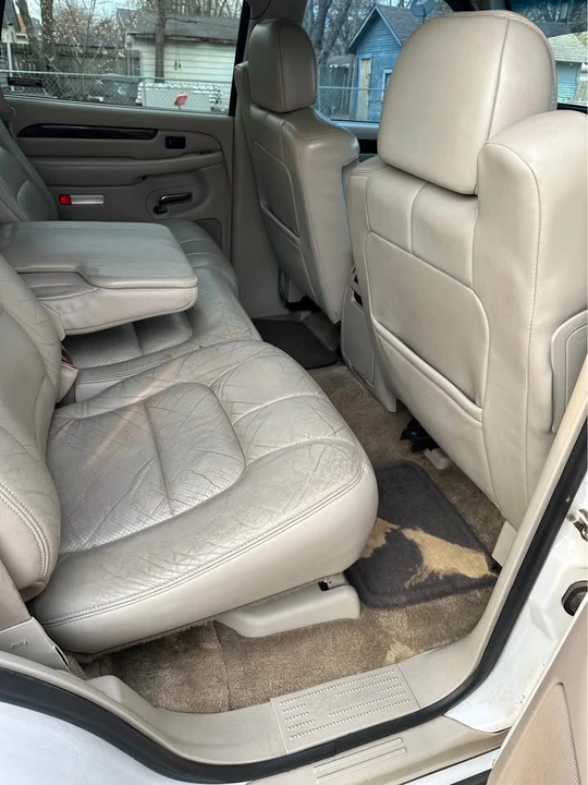 2002 Cadillac Escalade & EXT 2nd Gen - Image 10 of 11