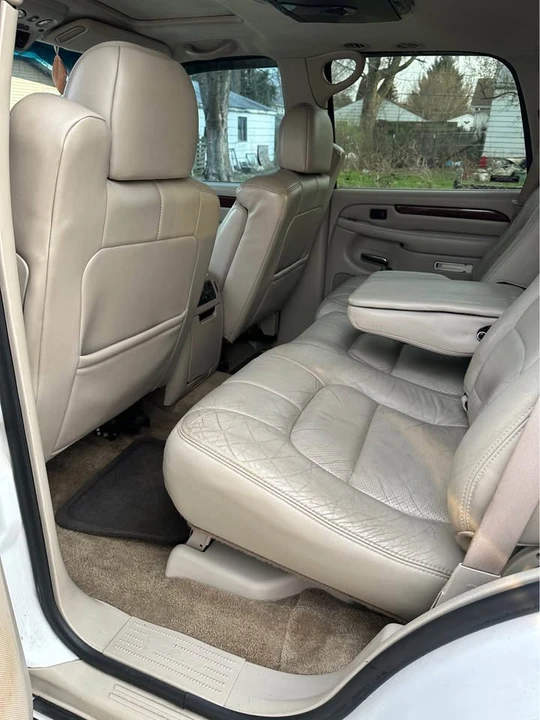 2002 Cadillac Escalade & EXT 2nd Gen - Image 7 of 11