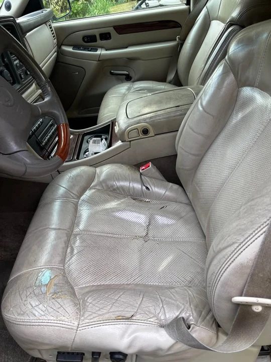 2002 Cadillac Escalade & EXT 2nd Gen - Image 12 of 13
