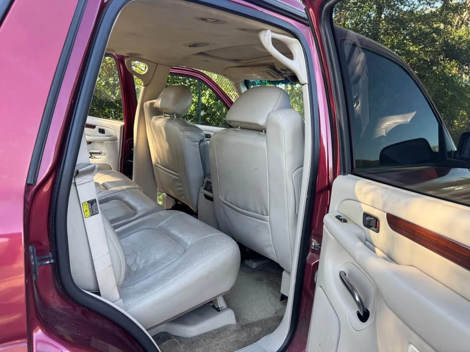 2002 Cadillac Escalade & EXT 2nd Gen - Image 9 of 11